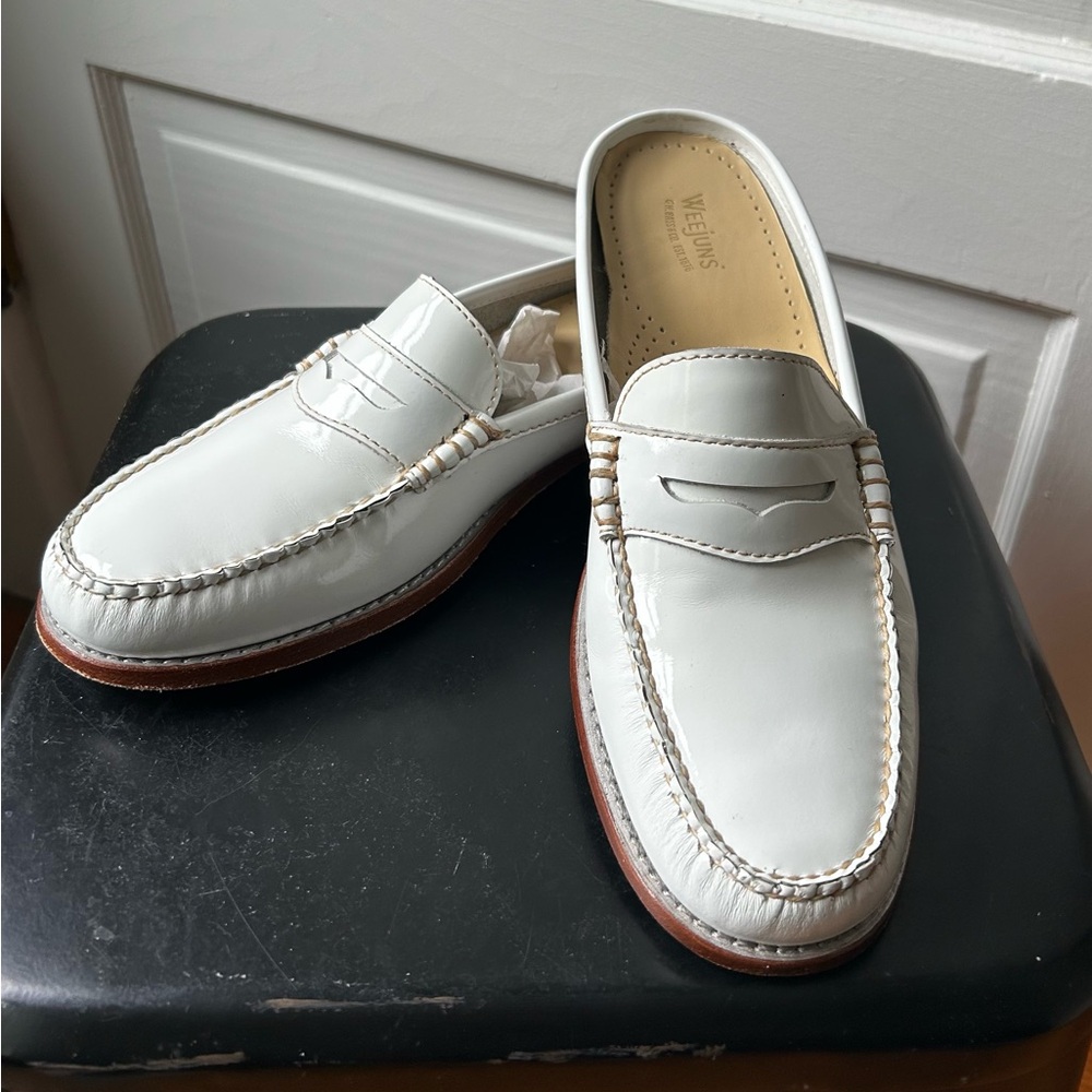Bass Weejun Wynn White Mules 8.5